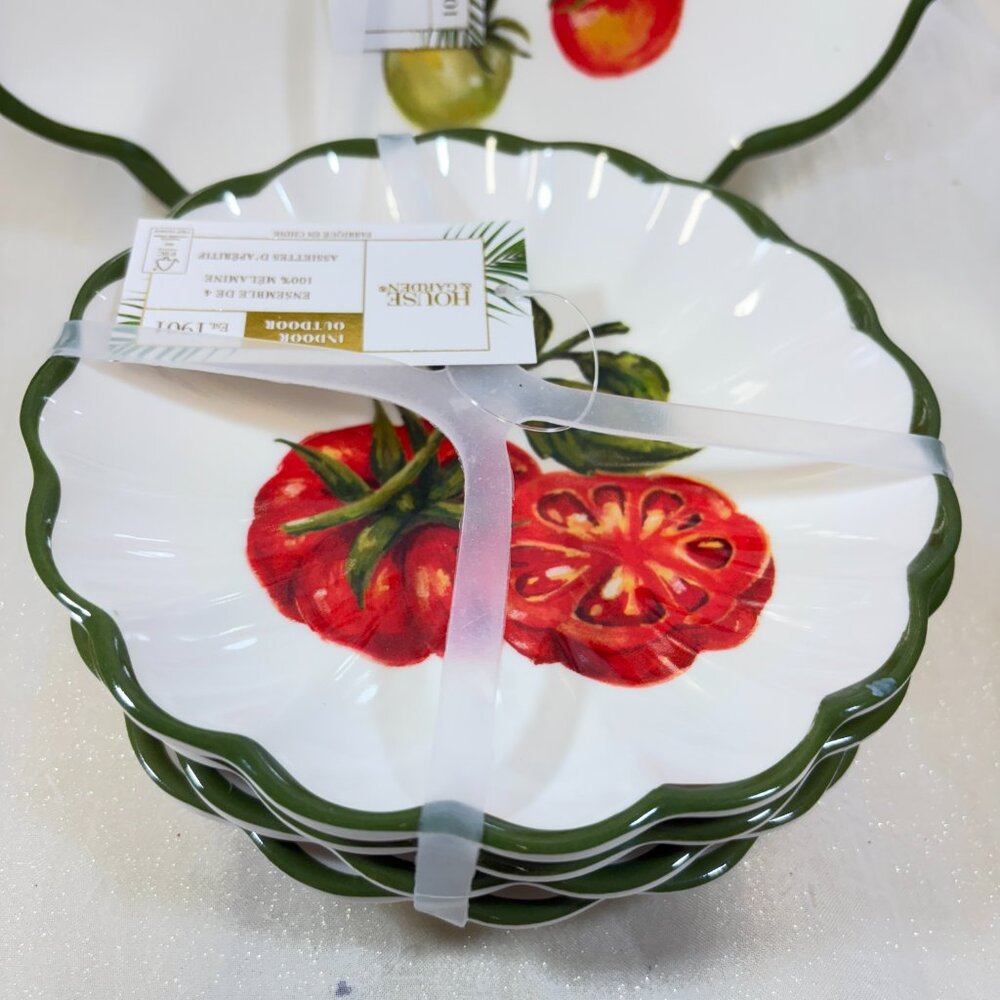 House & Garden Tomatoes Melamine  Appetizer Plates set of 4 New